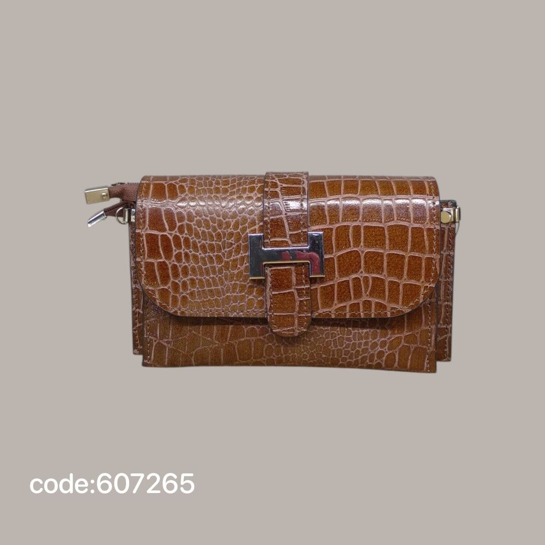 کیف زنانه چرم طبیعی مجلسی مدل ABD.Laleh کد 607265 کیف زنانه چرم طبیعی مجلسی مدل ABD.Laleh کد 607265