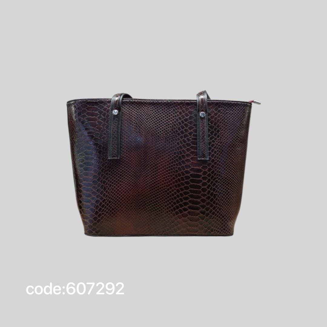 کیف زنانه مجلسی چرم طبیعی مدل SQ.Goldani کد 607292 کیف زنانه مجلسی چرم طبیعی مدل SQ.Goldani کد 607292